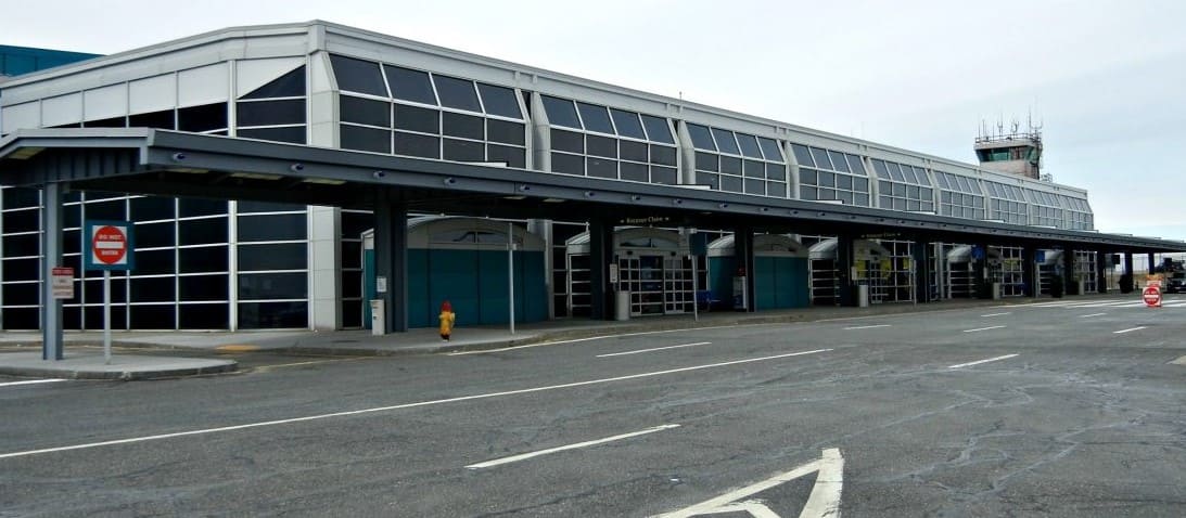 JetBlue Worcester Regional Airport Terminal (ORH)